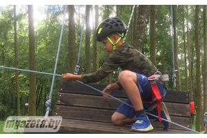 В парке Победы состоялось открытие веревочного городка