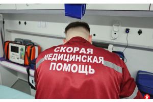 В Беларуси начался первый этап повышения надбавок к зарплате для медиков