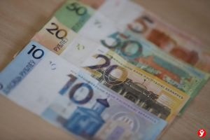 Что такое материальная помощь. Кому и в каких случаях она положена