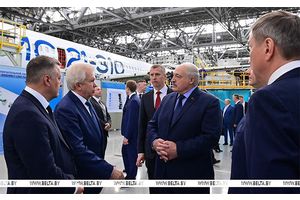 Лукашенко посетил Иркутский авиационный завод. Предприятие нацелено на расширение кооперации с Беларусью
