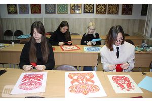 Вселенная из бумаги