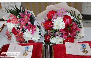 Четыре жительницы района награждены орденом Матери