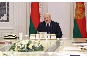 Динамика в АПК, фишки Форума регионов и отечественная вакцина. Лукашенко собрал совещание по развитию Витебской области