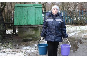 Один не против девятерых, или На работу как в гости к родным