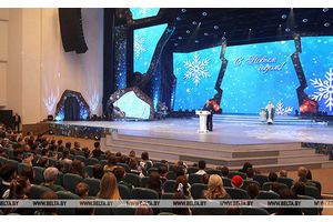 Лукашенко: в Беларуси нет чужих детей