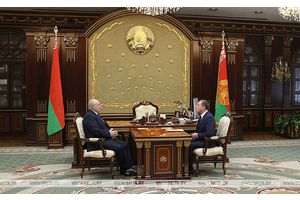 Экономика и финансы. Лукашенко провел встречу с первым вице-премьером Снопковым