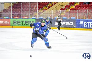 12 забитых шайб за три матча