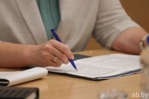 В День отца в Беларуси пройдёт акция по бесплатному правовому консультированию — Минюст