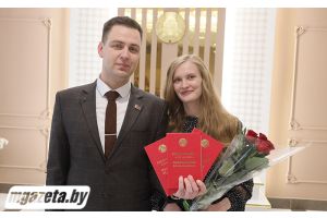 В отделе ЗАГС Молодечненского райисполкома прошла торжественная регистрация рождения тройни