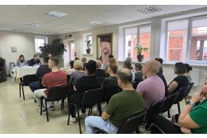 Председатель Молодечненского райисполкома провел встречу с трудовым коллективом «Белор-Дизайна»