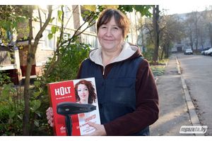 Паштальён Алена Лях: «Як не дапамагчы пажылым, якія захварэлі?»