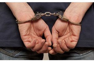Жителя Чисти подозревают в хранении и сбыте марихуаны