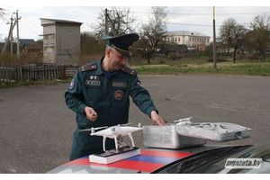 Молодечненские спасатели с помощью квадрокоптера выявляют пожары и костры