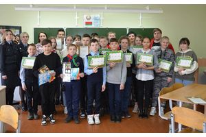 В Молодечно для школьников провели брейн-ринг «Безопасные каникулы»