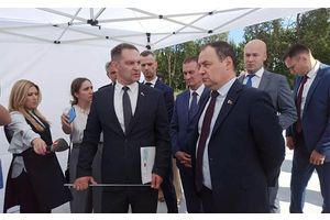 Головченко и Турчин оценили реконструкцию трассы Р-53 от Смолевичей до Жодино