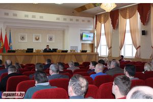 В районном исполнительном комитете провели встречу с руководителями крестьянских фермерских хозяйств