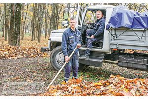 В парке по улице Мира наводится порядок
