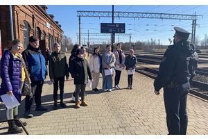Экскурсию безопасности провели для школьников сотрудники ИДН Молодечненского РОВД