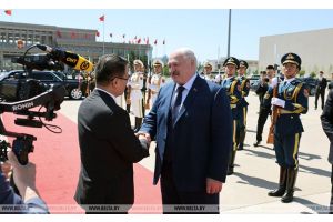 Лукашенко: визит в Китай был успешным
