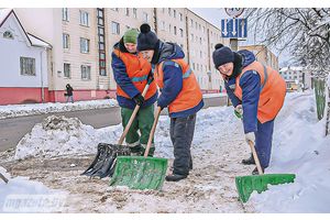 Снег з гарадскіх вуліц вывозіцца на палігон