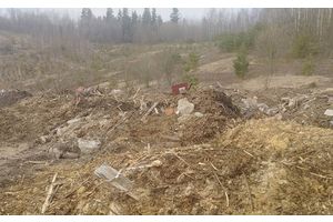 От семидесяти незаконных карьеров к десяти разрешенным промышленным