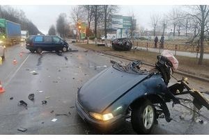 В Молодечно столкнулись 3 автомобиля