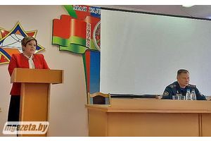 Людмила Кананович встретилась с коллективом Молодечненского ГРОЧС