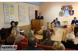 Основные темы -- Послание Президента и кадровый вопрос