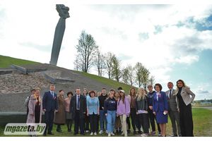Памятные места Молодечненщины посетила делегация Академии управления при Президенте Республики Беларусь