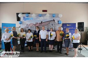 Праздник в новом формате: зал ожидания вокзала превратился в концертный