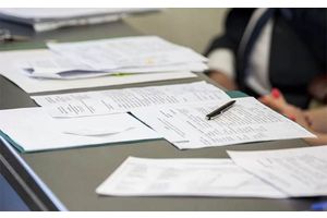 Белорусы обязаны уведомлять о получении иностранного гражданства или ВНЖ. Узнали зачем