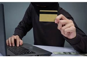 Два способа потерять деньги. Как работают кибермошенники