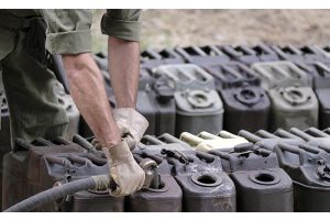 СМИ: в Великобритании начали ограничивать продажу топлива