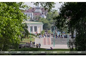 Зарплата бюджетников в Беларуси вырастет с 1 сентября