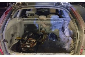 Горел автомобиль