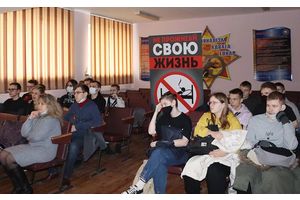 Мы не курим и другим не советуем!