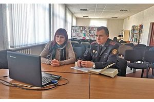 Профилактика «онлайн». В Молодечно дистанционно провели разъяснительную беседу с подростками