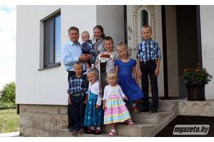 Сем сонейкаў Ганны і Рамана Шараметаў