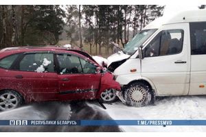 Под Молодечно в аварии пострадали 9 человек