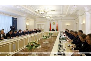 Лукашенко: ценообразование - это основа справедливого мира в Беларуси