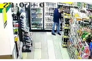 Жителю Молодечно за кражу спиртного из магазина грозит до 4 лет лишения свободы
