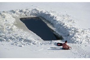 Шапка, резиновый коврик, полотенце. Рассказываем, что взять с собой на крещенские купания