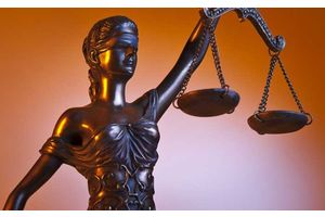 Парень избил сожителя матери — вынесен приговор