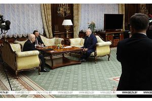 Лукашенко отметил неожиданно высокую явку на прошедших выборах депутатов