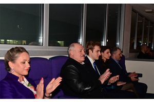 Лукашенко в Минске присутствует на благотворительном фестивале 