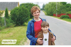 Дорога к родному порогу ведет