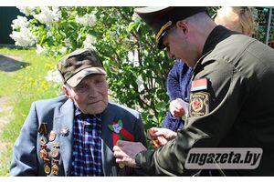 Трудился во имя Победы и мира