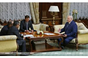 Лукашенко видит возможность в разы нарастить товарооборот Беларуси с Индией