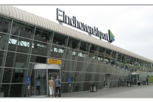 Воздушное движение в аэропорту Эйндховена в Нидерландах приостановили из-за беспилотников