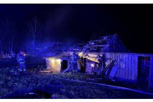 17 апреля в 22.17 поступило сообщение о загорании хозпостройки в деревне Раевка